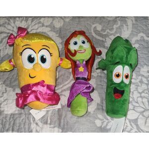 VeggieTales Laura Carrot Petunia Rhubarb Junior Asparagus Plush Lot